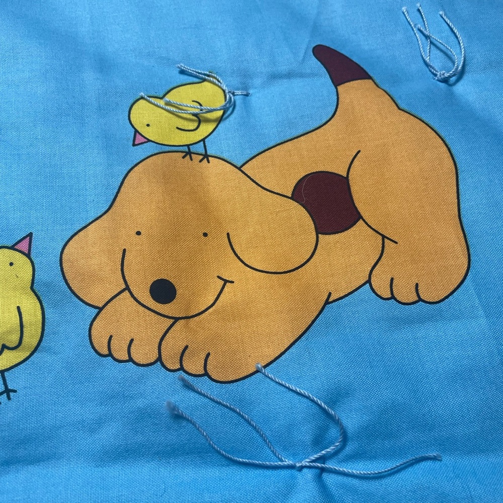 Handmade Spot the Dog Blue Quilt Train Ball Kite - Picture 9 of 11